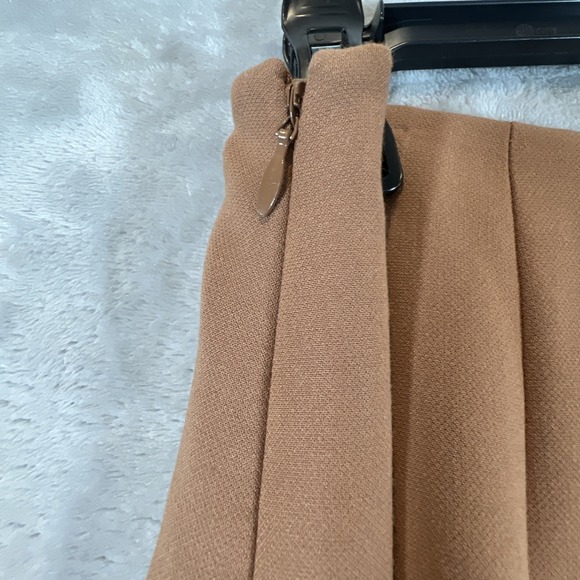 White House Black Market Skirt Lace-Up Short Caramel Brown Size 4 Office Teacher - Picture 4 of 13